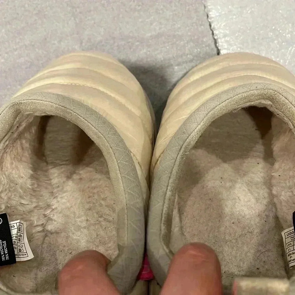 [US11] UGG Tasman LTA  Slipper - Picture 10 of 11